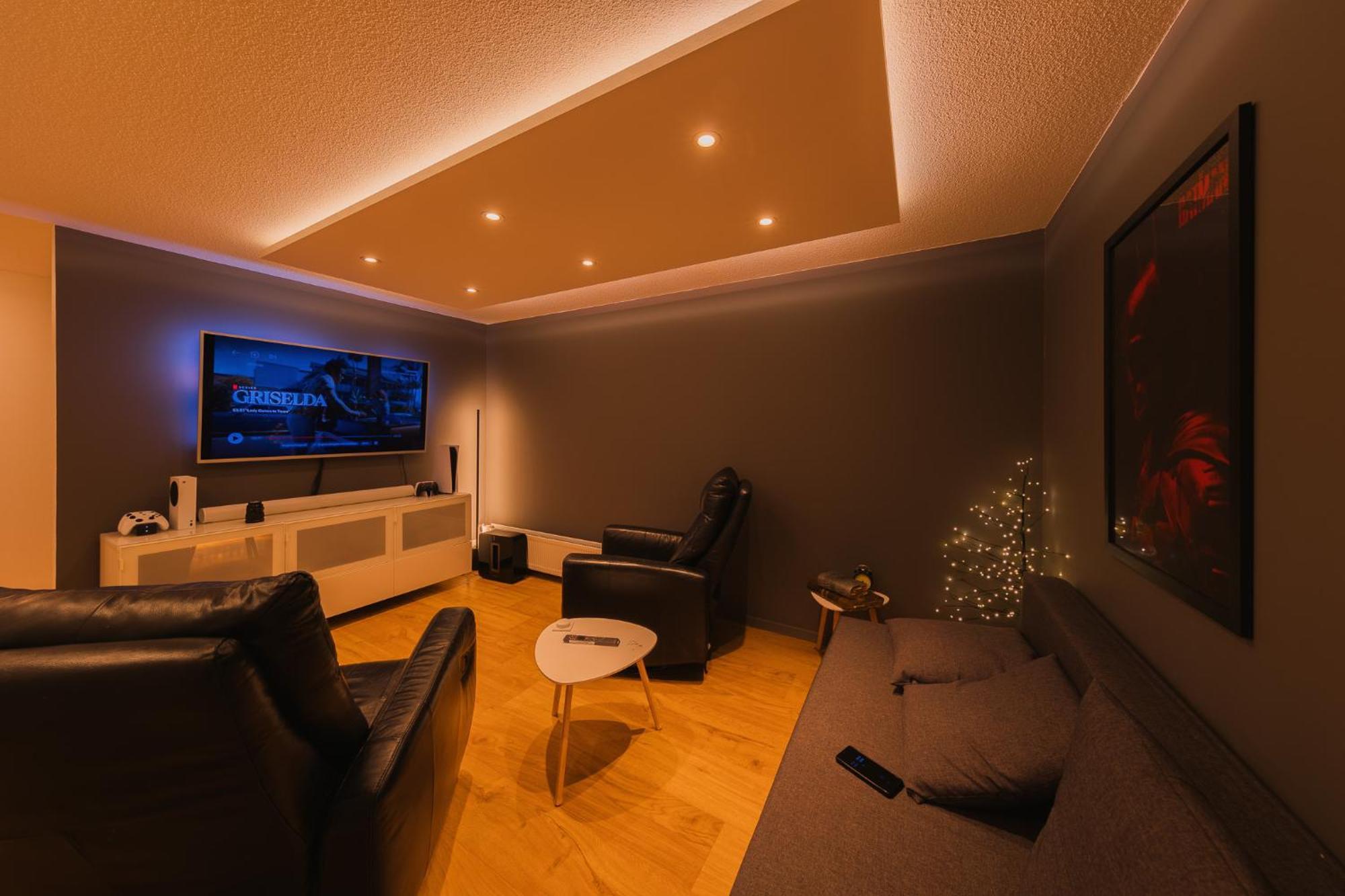 Smart Luxury - Private Gym, Hot Tub & Sauna เค็ปลาวิก ภายนอก รูปภาพ